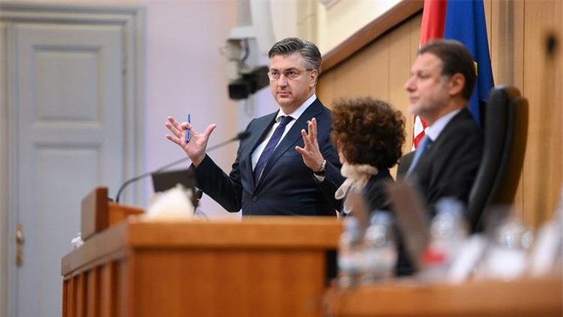 Grlić Radman će ispraviti propust i nadopuniti svoju imovinsku karticu